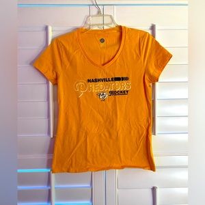 NHL Nashville Predators Ladies V-neck T shirt, NWOT, washed once, never worn
